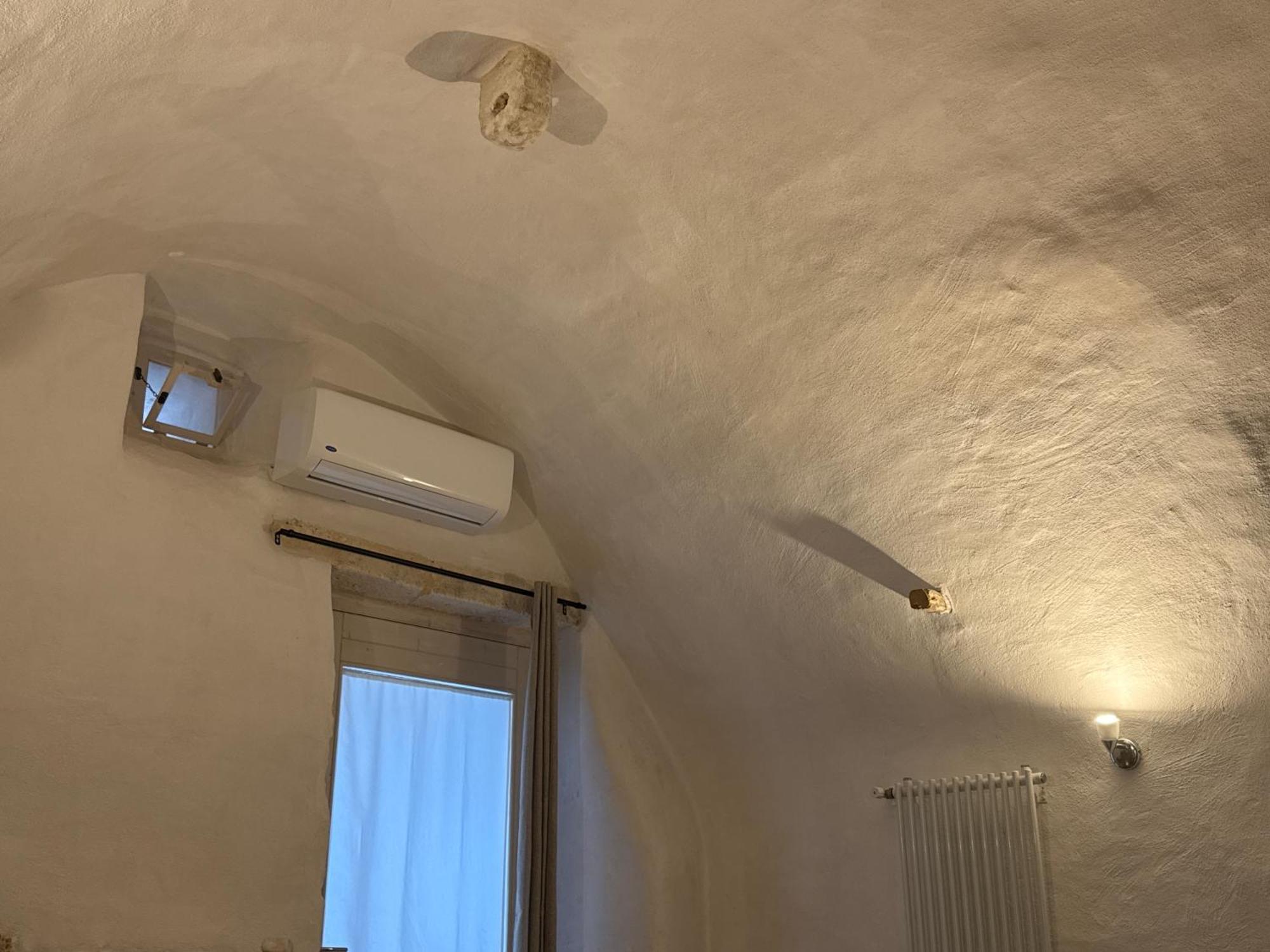 Arquati Room Остуни Экстерьер фото