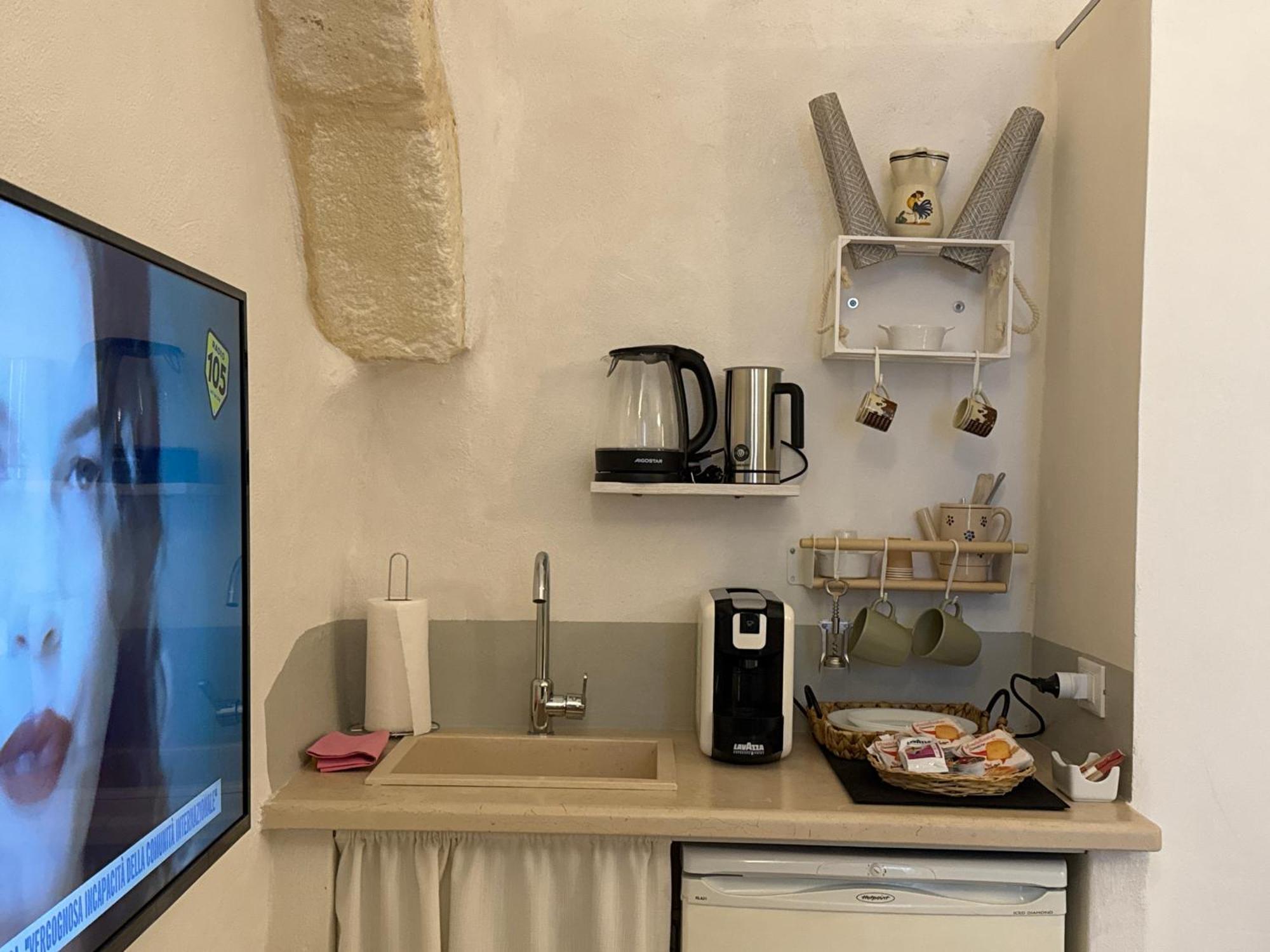 Arquati Room Остуни Экстерьер фото